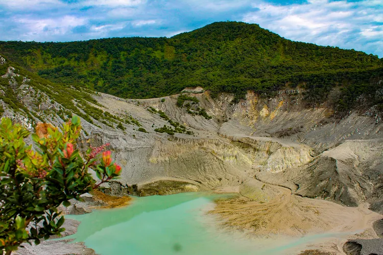 tangkuban parahu