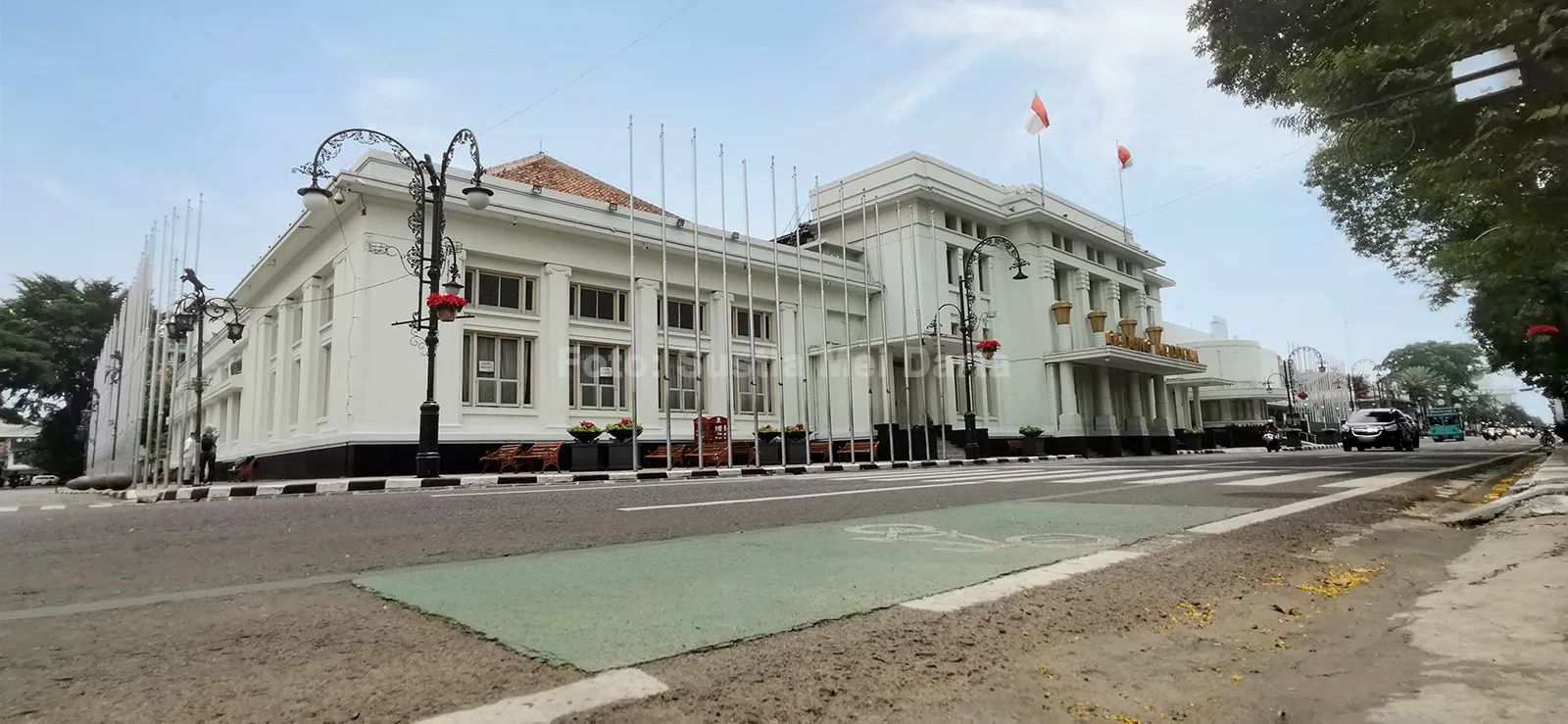 Menelusuri Sejarah di Gedung Merdeka Bandung