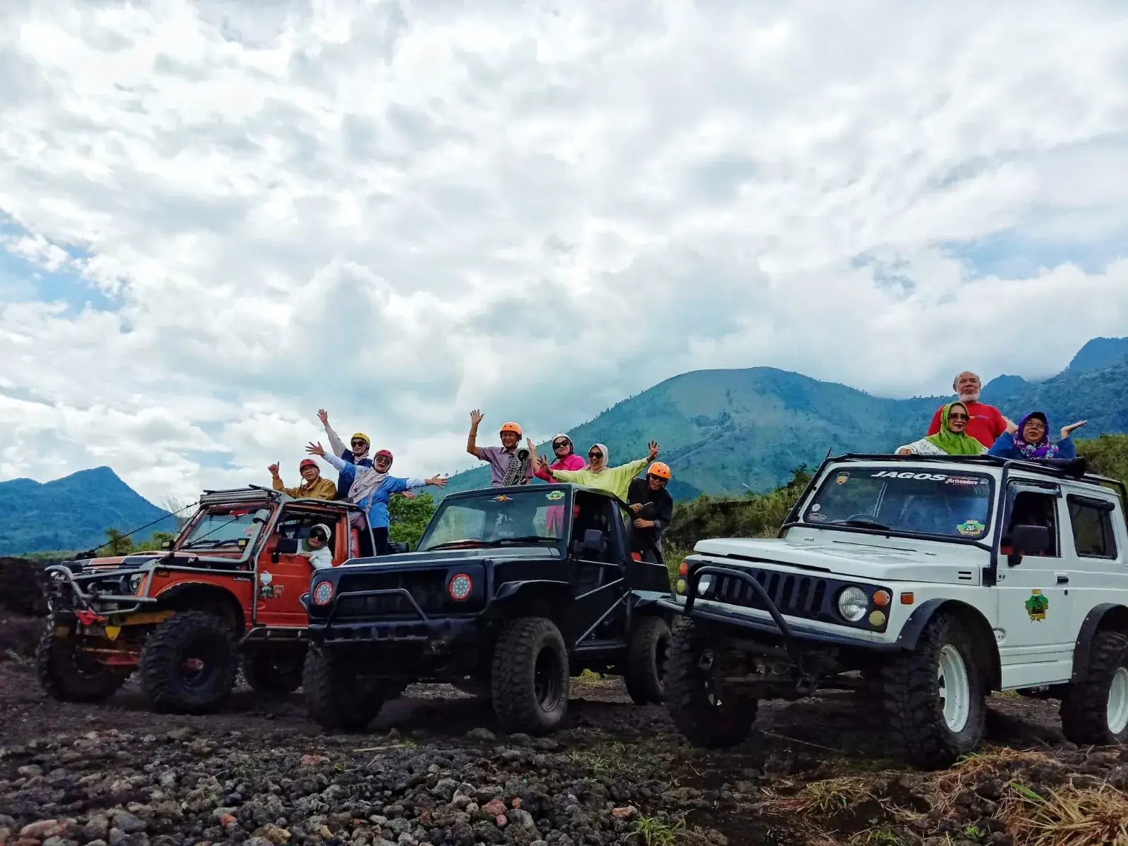 Fun Offroad Sunrise Gunung Guntur Garut