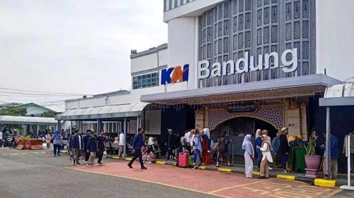 Stasiun Kereta Api di Bandung
