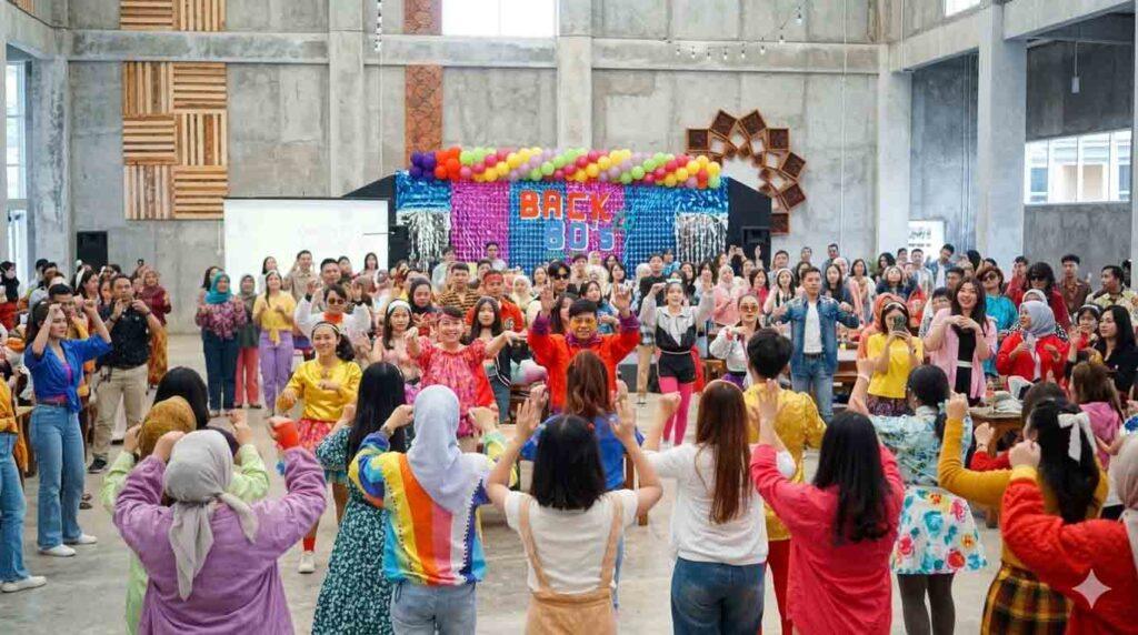 Mice Gathering profil perusahaan