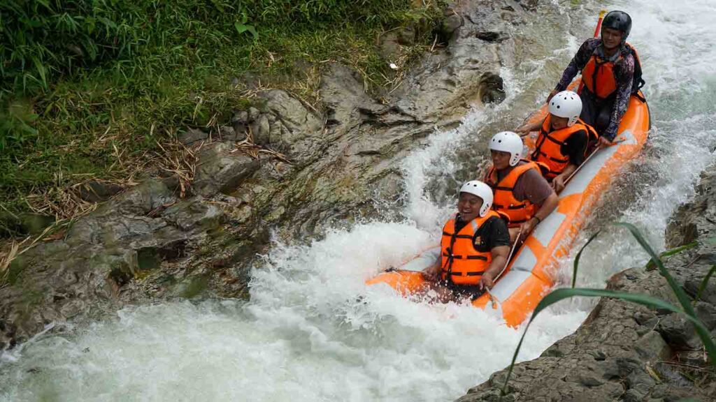 rafting sariater ciater