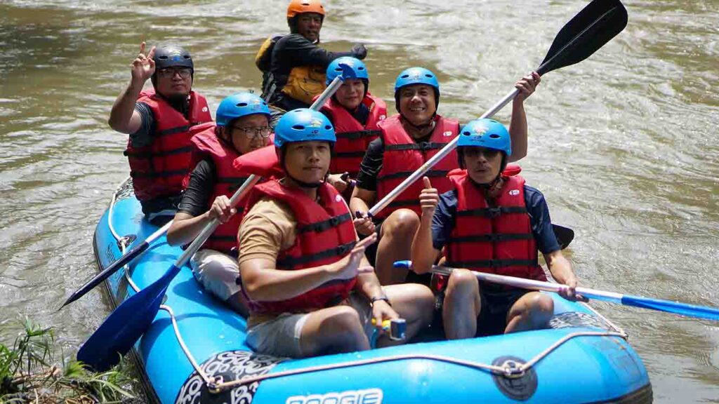rafting garut zumartour