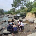 sungai di offroad bogor
