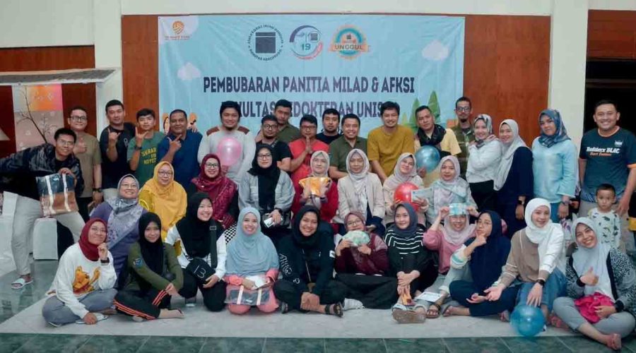 Kedokteran Unisba Bandung sedang Capacity Building Sariater